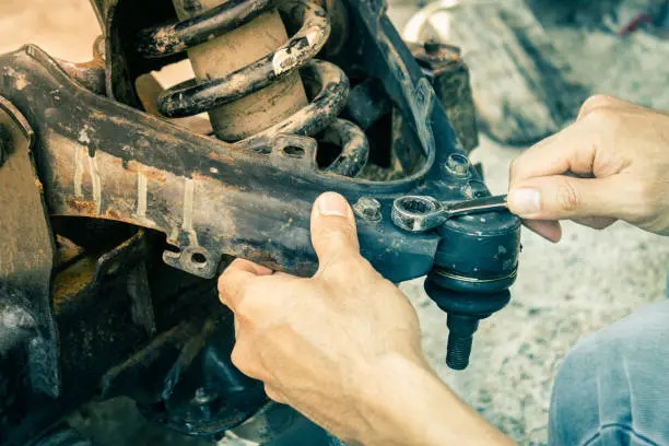 ポリウレタンブッシュの長所と短所は何ですか?