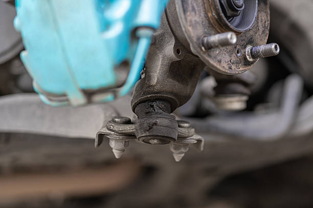 汎用ではなくオーダーメイド: サスペンションのタイプがブッシュの性能のあらゆる側面をどのように定義するか